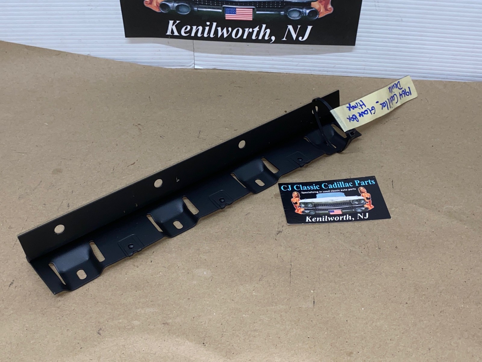 OEM 1963 1964 Cadillac Eldorado Deville Fleetwood DASH GLOVE BOX GLOVEBOX COMPARTMENT DOOR HINGE #1479672 - Image 12