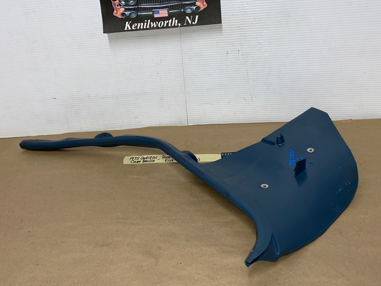 OEM 1971 1972 1973 1974 1975 1976 Cadillac Deville Eldorado Fleetwood Calais RIGHT PASSENGER SIDE LOWER KICK PANEL TRIM - BLUE - Image 4