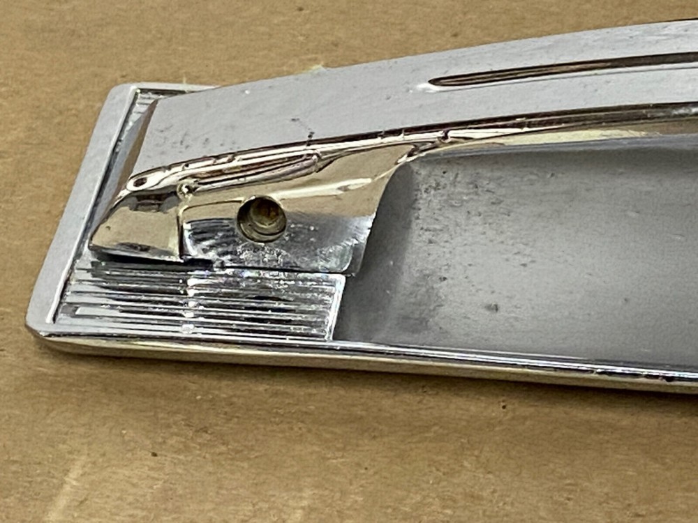 OEM 1960 Cadillac Deville INTERIOR DOOR PULL HANDLE WITH BACK PLATE ESCUTCHEON TRIM #4780949/#4780948 - Image 13