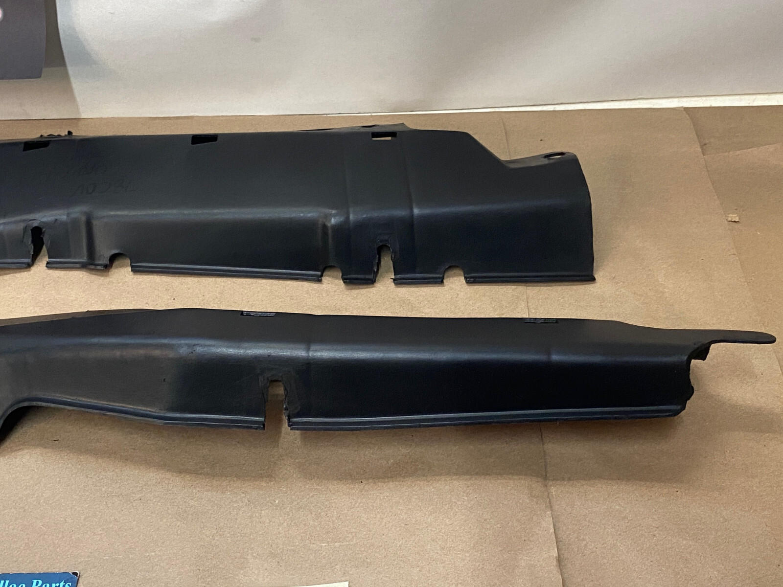 OEM 1977 1978 1979 Cadillac Deville LEFT & RIGHT UPPER RAD SUPPORT SPLASH GUARDS FILLERS PANELS #1614992/#1614993 - Image 13