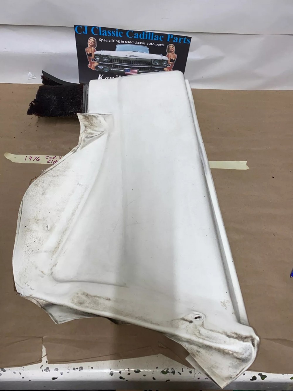 OEM 1971 1972 1973 1974 1975 1976 Cadillac Eldorado Convertible RIGHT REAR LOWER QUARTER DOOR PANEL TRIM ARM REST - Image 14