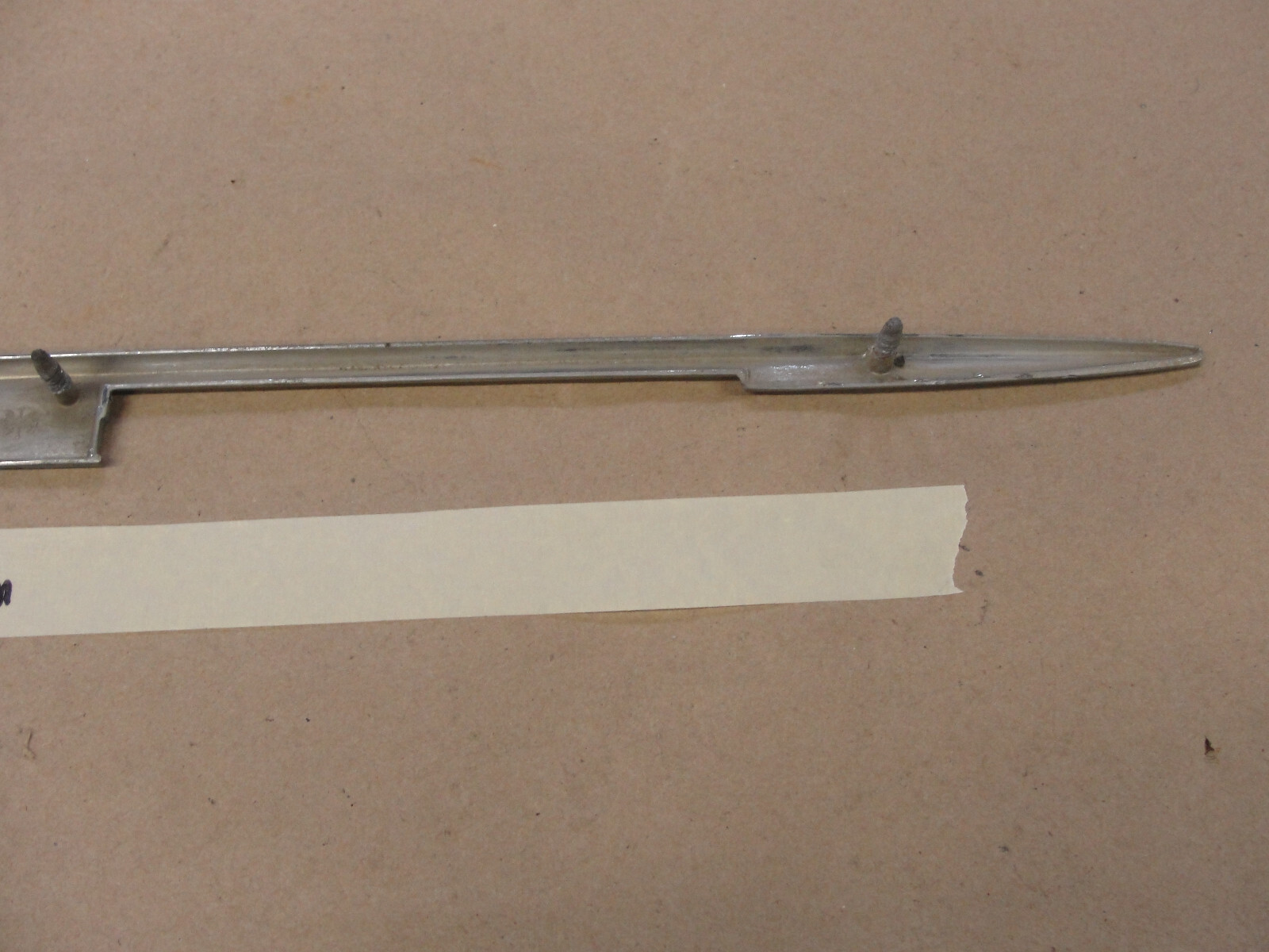 OEM 1971 Cadillac Eldorado LEFT DRIVER SIDE FRONT FENDER TRIM MOLDING SPEAR #1497474 - Image 14