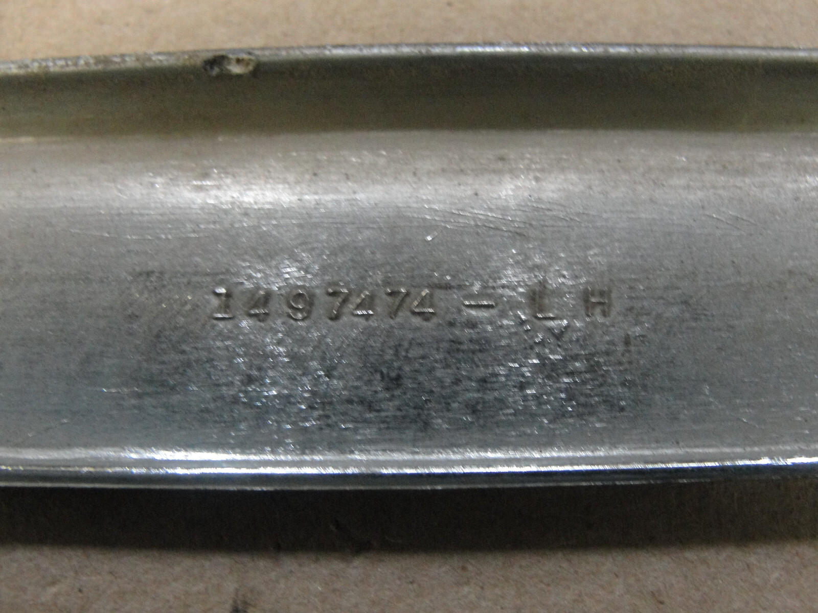 OEM 1971 Cadillac Eldorado LEFT DRIVER SIDE FRONT FENDER TRIM MOLDING SPEAR #1497474 - Image 15