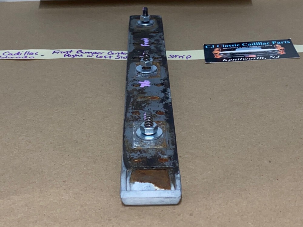 OEM 1975 1976 1977 1978 CADILLAC ELDORADO FRONT BUMPER CENTER BAR IMPACT STRIP CUSHION W/STUDS #1605272 - Image 15