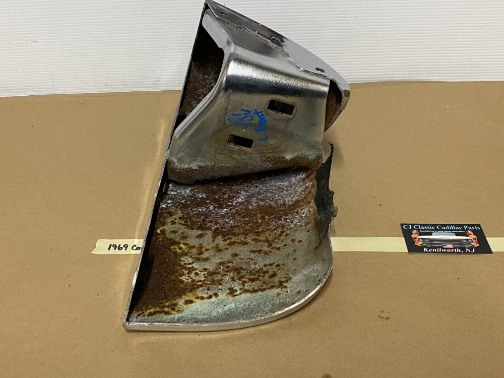 OEM 1969 1970 Cadillac Deville Calais Fleetwood LEFT DRIVER SIDE LOWER FRONT BUMPER END #3514862 - Image 15
