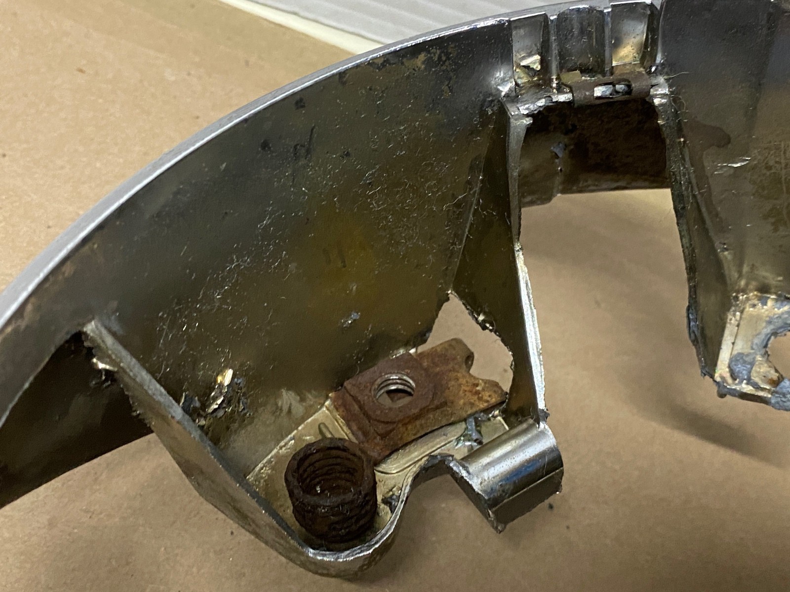 OEM 1961 Cadillac Deville Eldorado Fleetwood RIGHT PASSENGER SIDE OUTER LOW BEAM HEADLIGHT HOUSING BEZEL #5952452 - Image 15