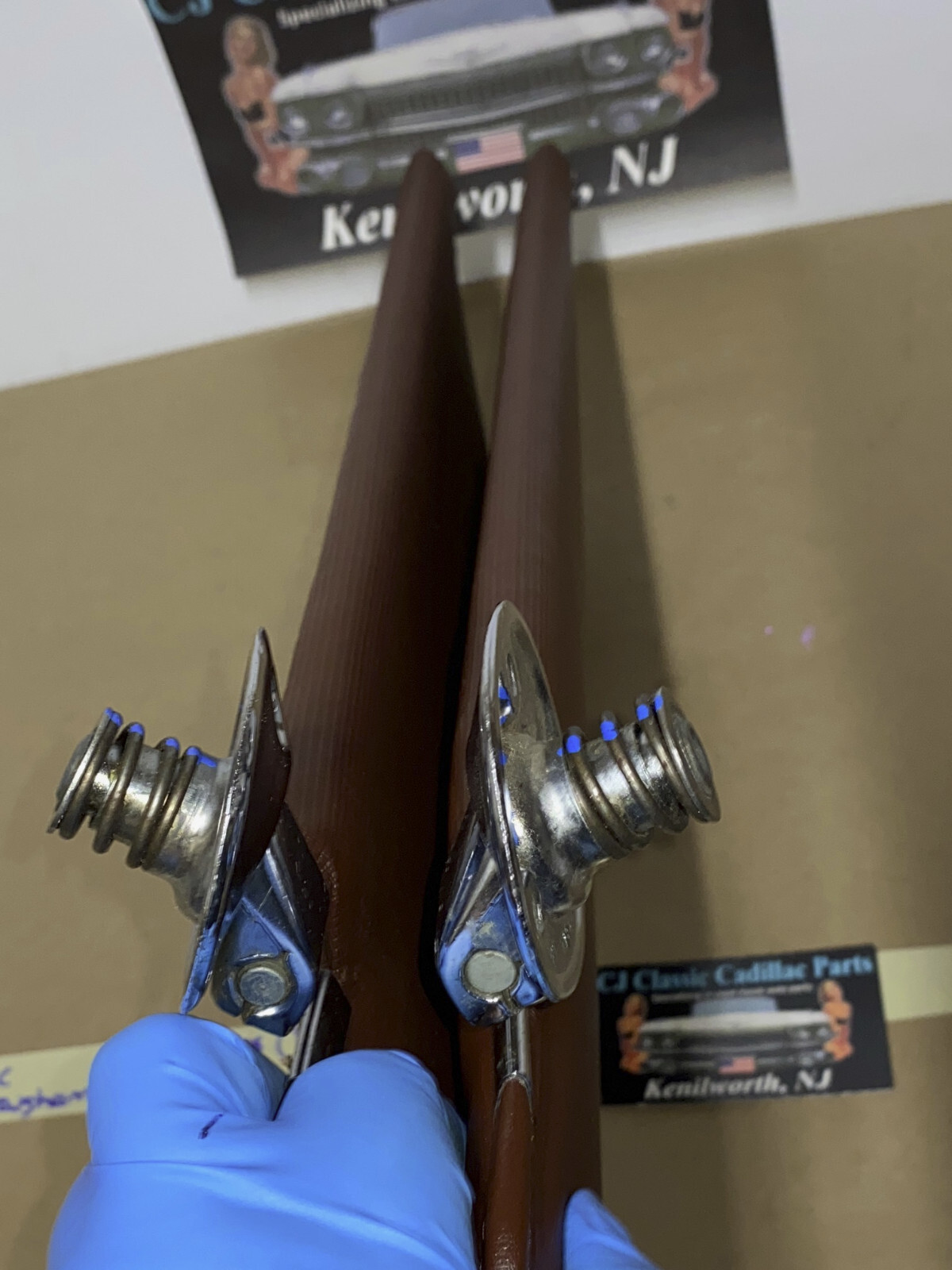 OEM 1965 1966 1978 1968 Cadillac Fleetwood Deville Calais 1967 1968 Eldorado LEFT & RIGHT SUN VISORS WITH HINGES - Dark Brown - Image 15