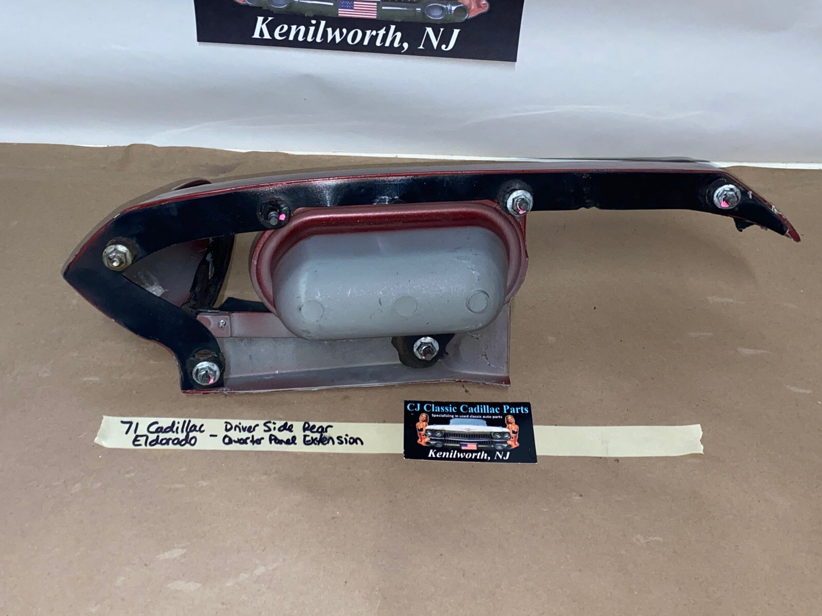 OEM 1971 1972 Cadillac Eldorado LEFT QUARTER PANEL EXTENSION TAIL LIGHT SURROUND W/ FILLERS #8795074 - Image 15