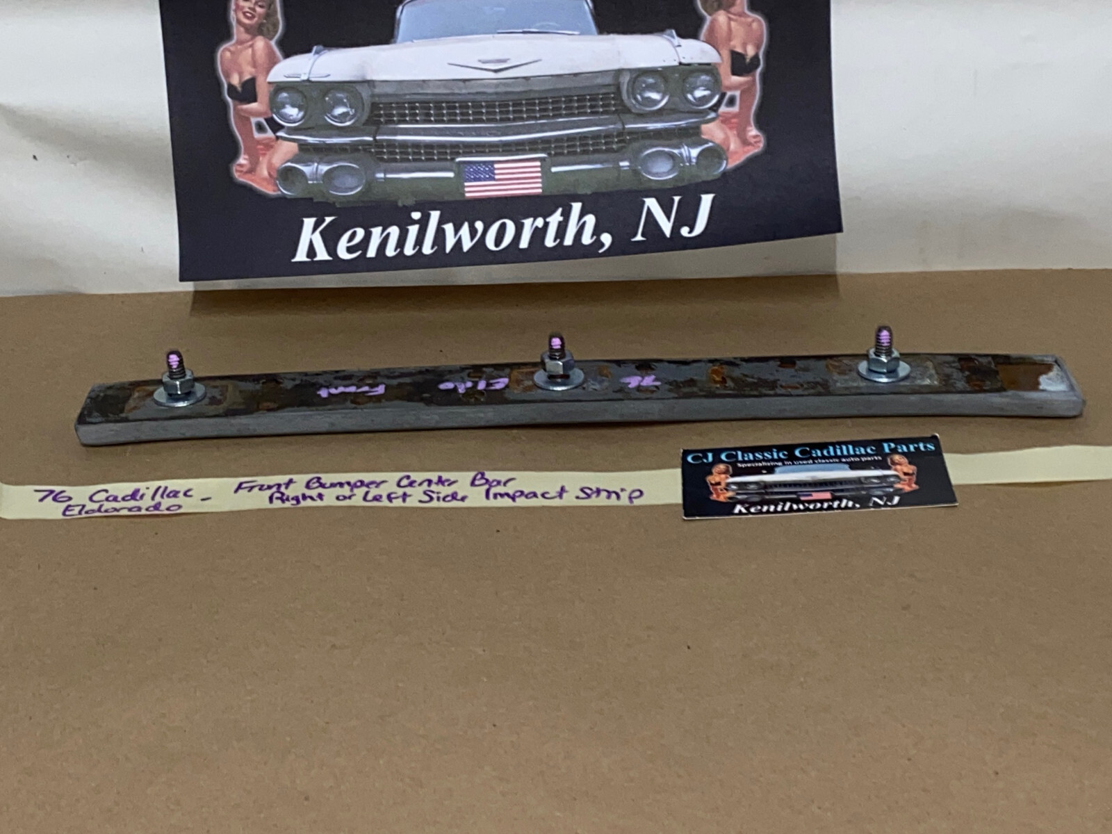 OEM 1975 1976 1977 1978 CADILLAC ELDORADO FRONT BUMPER CENTER BAR IMPACT STRIP CUSHION W/STUDS #1605272 LEFT OR RIGHT SIDE - Image 4