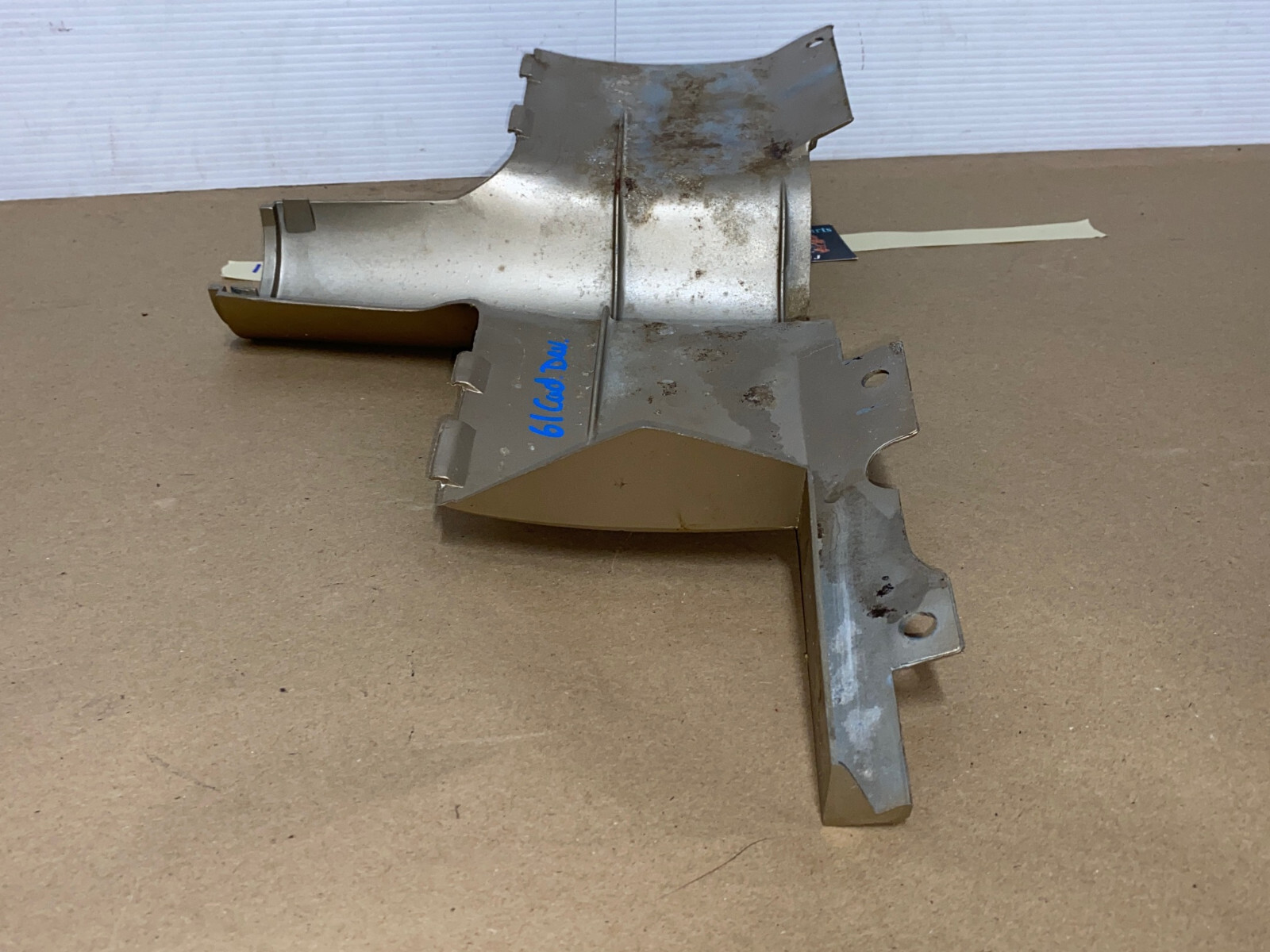 OEM 1961 Cadillac Deville Eldorado Fleetwood LOWER DASH UNDER COLUMN BEZEL TRIM * TAN/LIGHT BROWN * #1475194 - Image 16