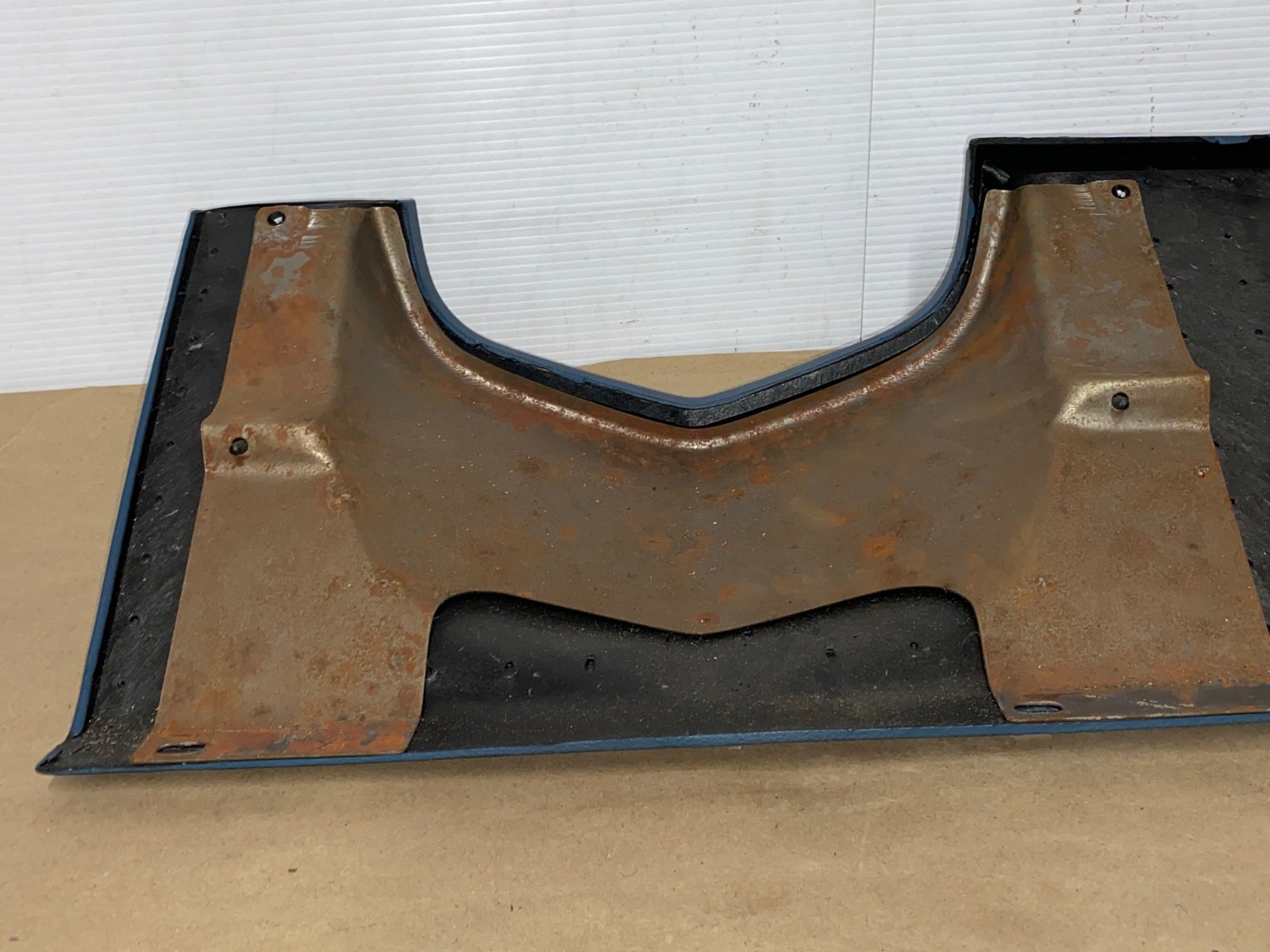 OEM 1974 1975 1976 Cadillac Deville Fleetwood Calais 1974 1975 1976 1977 1978 Eldorado LEFT DASH LOWER UNDER STEERING COLUMN BEZEL TRIM BLUE #3516124 - Image 17