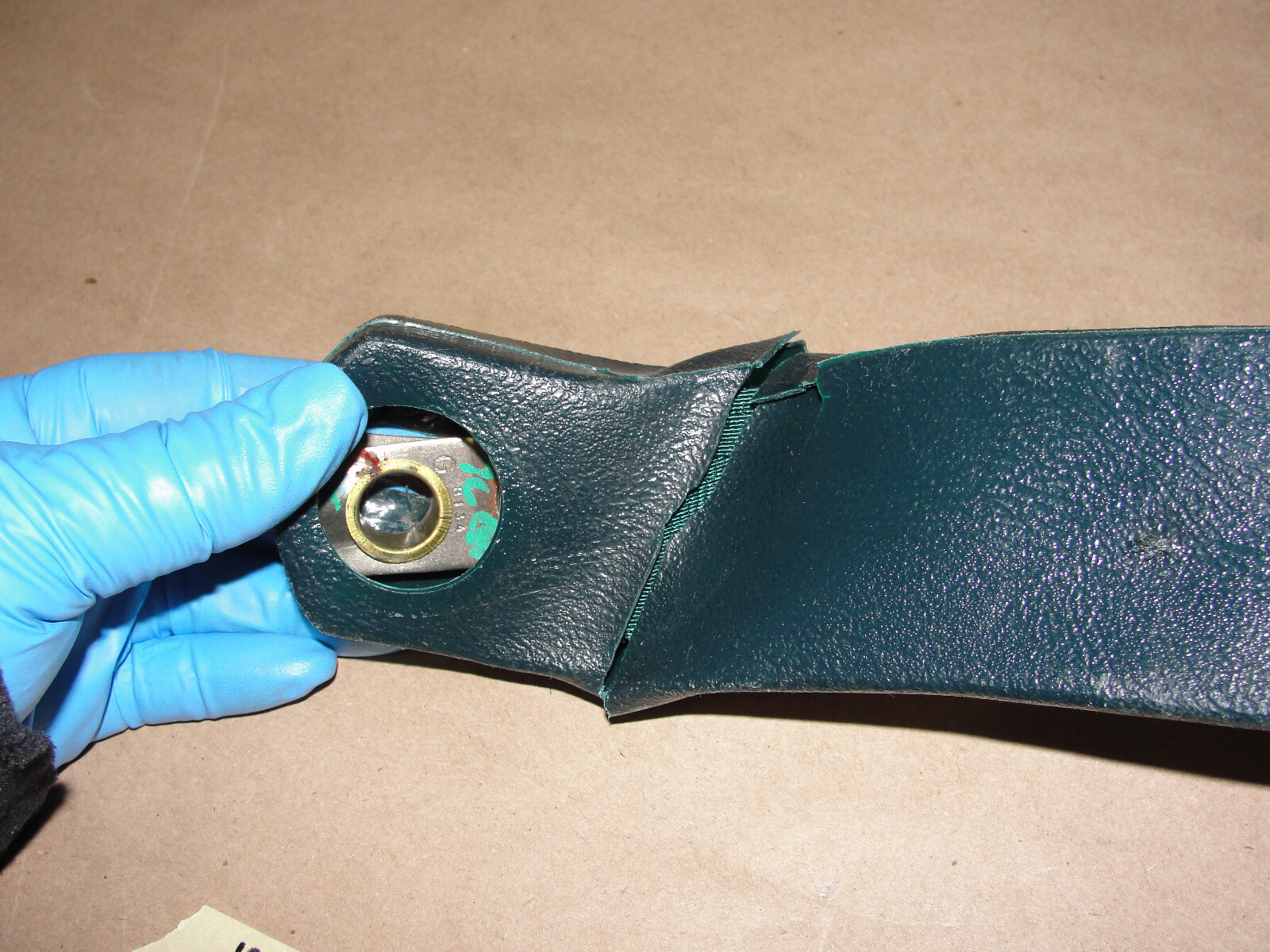 OEM 1971 1972 1973 1974 1975 1976 Cadillac Deville Calais Fleetwood 1971 1972 1973 1974 1975 1976 1977 1978 Eldorado RIGHT PASSENGER SIDE FRONT SEAT BELT DOUBLE BUCKLE RECEIVER - Image 17