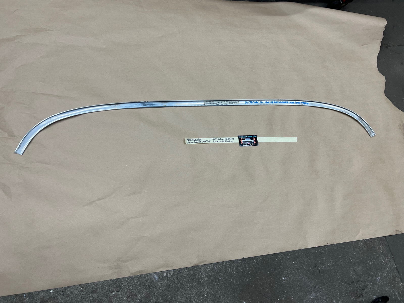 OEM 1959 1960 Cadillac Deville 4 Door 4 Window FLAT TOP EXTERIOR REAR WINDSHIELD LOWER CENTER MOLDING TRIM #3631400 - Image 17