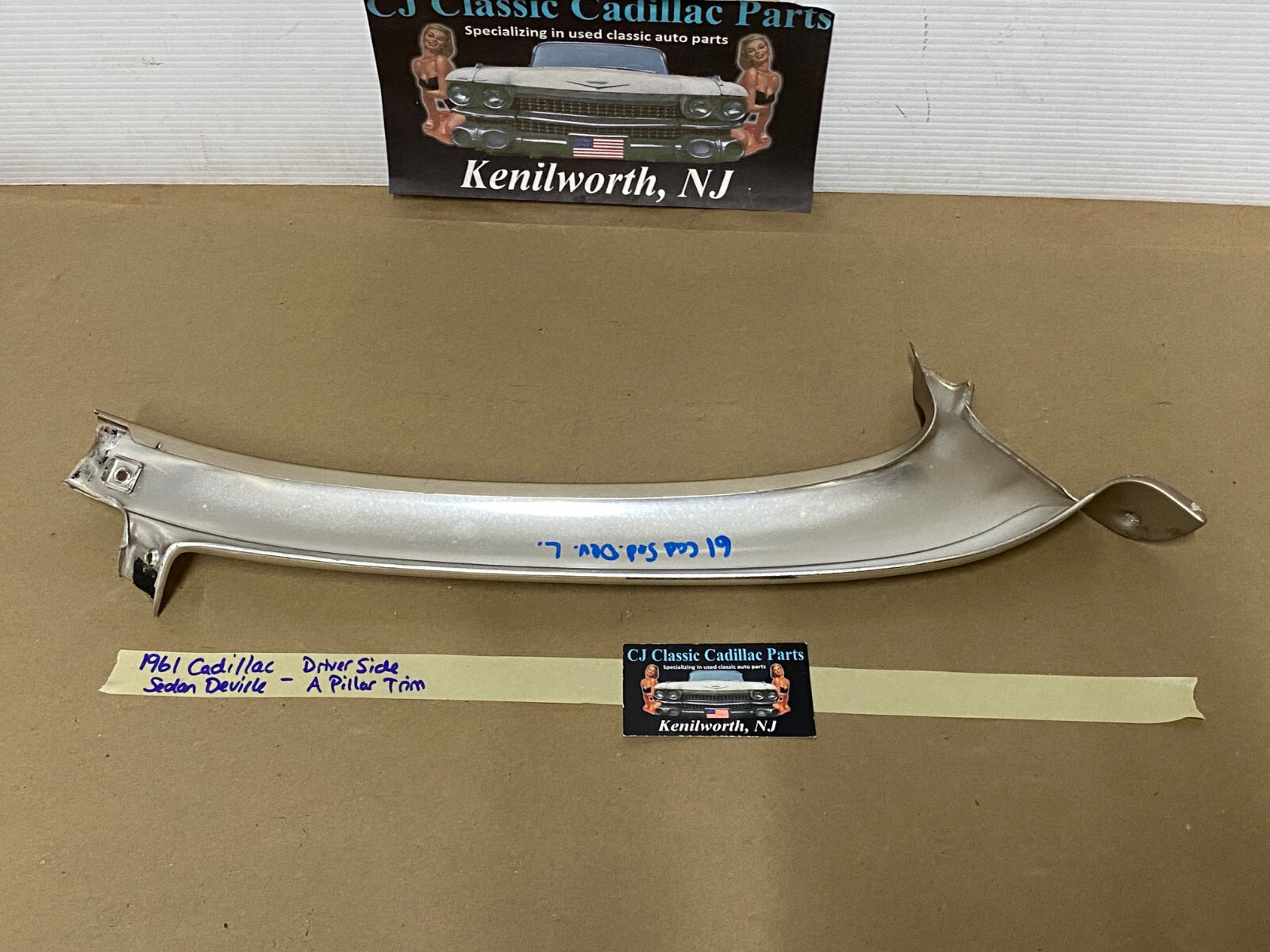 OEM 61 Cadillac Deville HardTop LEFT INTERIOR FRONT WINDSHIELD A PILLAR MOLDING TRIM #4815623 - Image 18