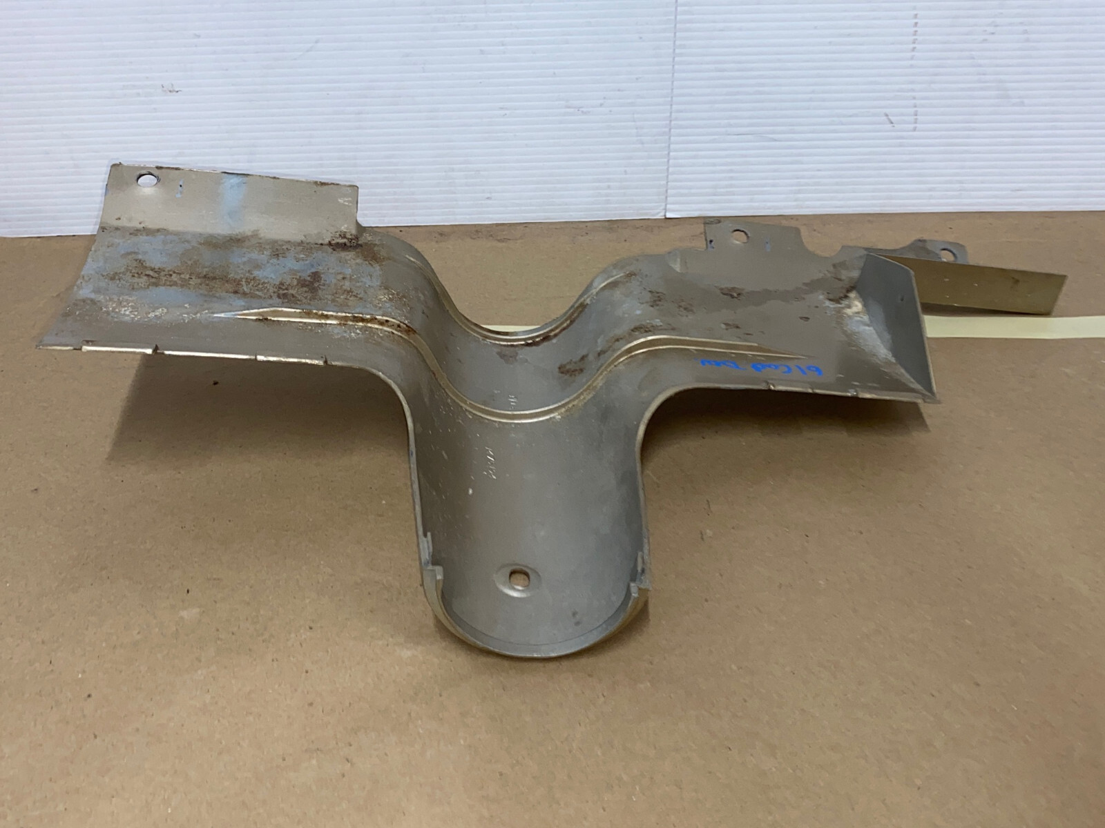OEM 1961 Cadillac Deville Eldorado Fleetwood LOWER DASH UNDER COLUMN BEZEL TRIM * TAN/LIGHT BROWN * #1475194 - Image 18