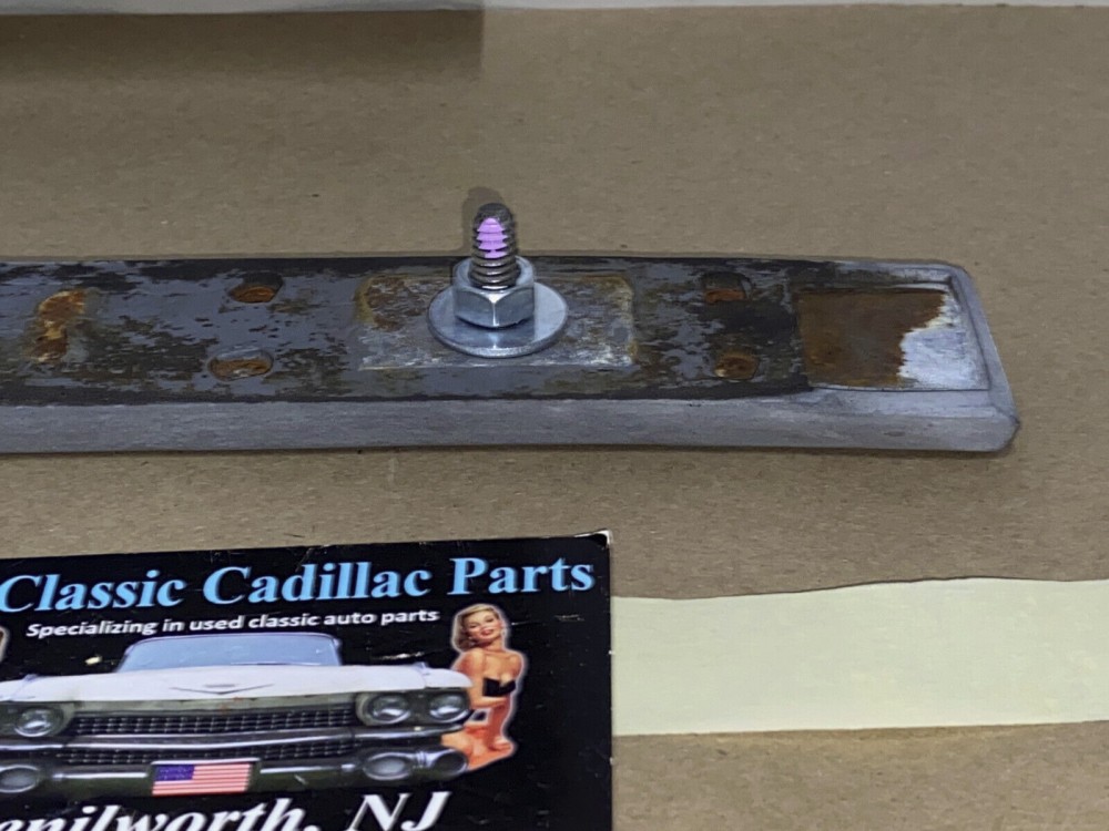 OEM 1975 1976 1977 1978 CADILLAC ELDORADO FRONT BUMPER CENTER BAR IMPACT STRIP CUSHION W/STUDS #1605272 - Image 19