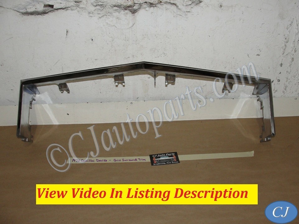 OEM 1972 Cadillac Deville Fleetwood Calais FRONT UPPER GRILL GRILLE SURROUND BEZEL TRIM #1498220