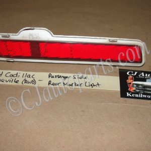 OEM 1980 1981 1982 1983 1984 1985 1986 1987 1988 1989 Cadillac Fleetwood Deville 1987 1988 1989 Brougham RWD RIGHT PASS SIDE REAR BACK BUMPER END MARKER PARK LIGHT #5973560