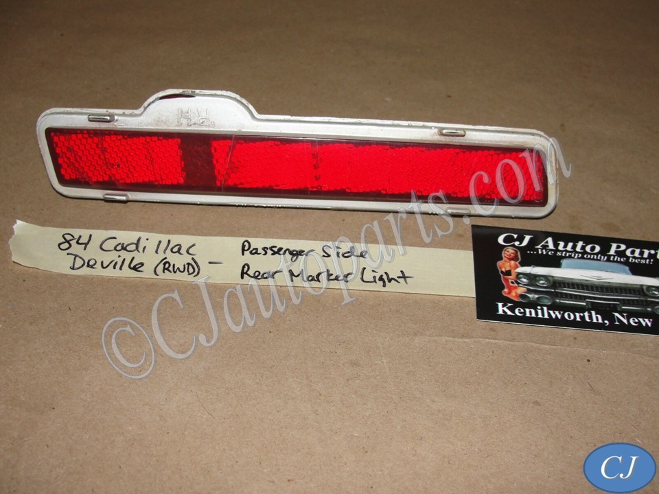 OEM 1980 1981 1982 1983 1984 1985 1986 1987 1988 1989 Cadillac Fleetwood Deville 1987 1988 1989 Brougham RWD RIGHT PASS SIDE REAR BACK BUMPER END MARKER PARK LIGHT #5973560
