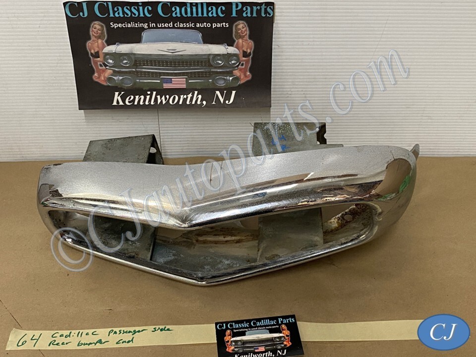 OEM 1964 Cadillac Deville Eldorado Fleetwood RIGHT PASSENGER SIDE REAR BUMPER END TAIL LIGHT SURROUND HOUSING #3513123