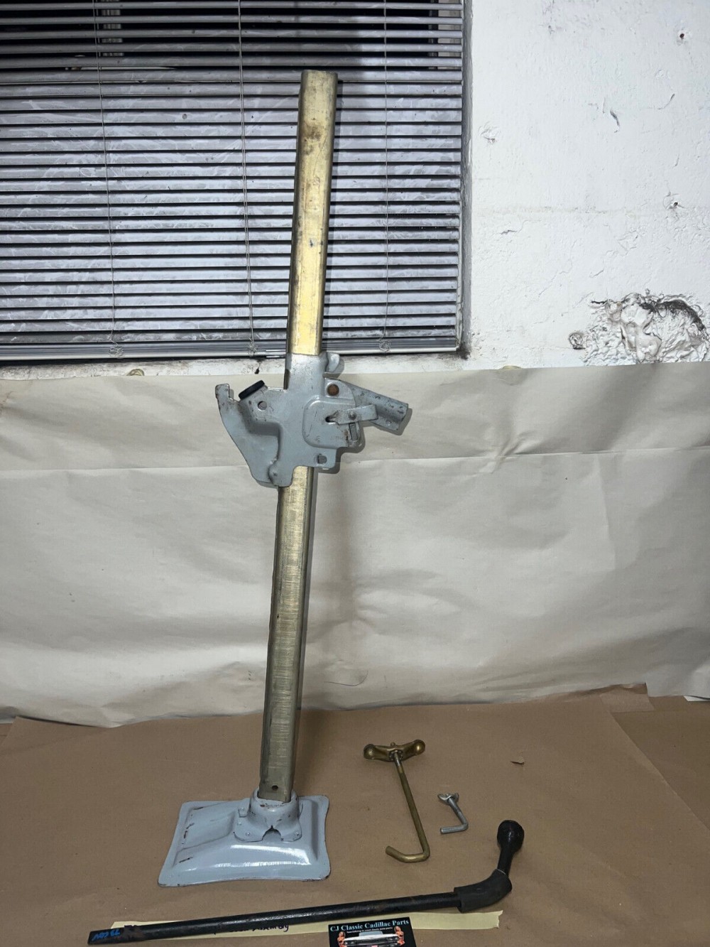 OEM 1973 Cadillac Deville Eldorado Fleetwood Calais BUMPER JACK - SHAFT RATCHET HEAD BASE HOLD DOWN LUG WRENCH #3633834 - Image 23