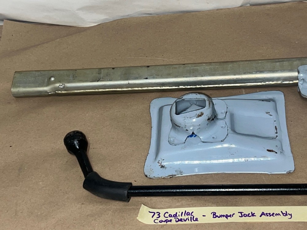 OEM 1973 Cadillac Deville Eldorado Fleetwood Calais BUMPER JACK - SHAFT RATCHET HEAD BASE HOLD DOWN LUG WRENCH #3633834 - Image 2