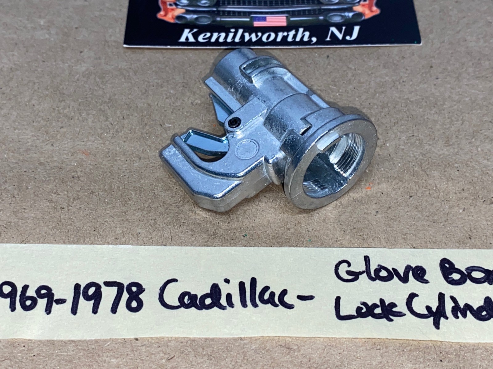 NEW 1969 1970 1971 1972 1973 1974 1975 1976 1977 1978 CADILLAC DEVILLE ELDORADO FLEETWOOD CALAIS GLOVE BOX GLOVEBOX LOCK LATCH HOUSING - Image 9