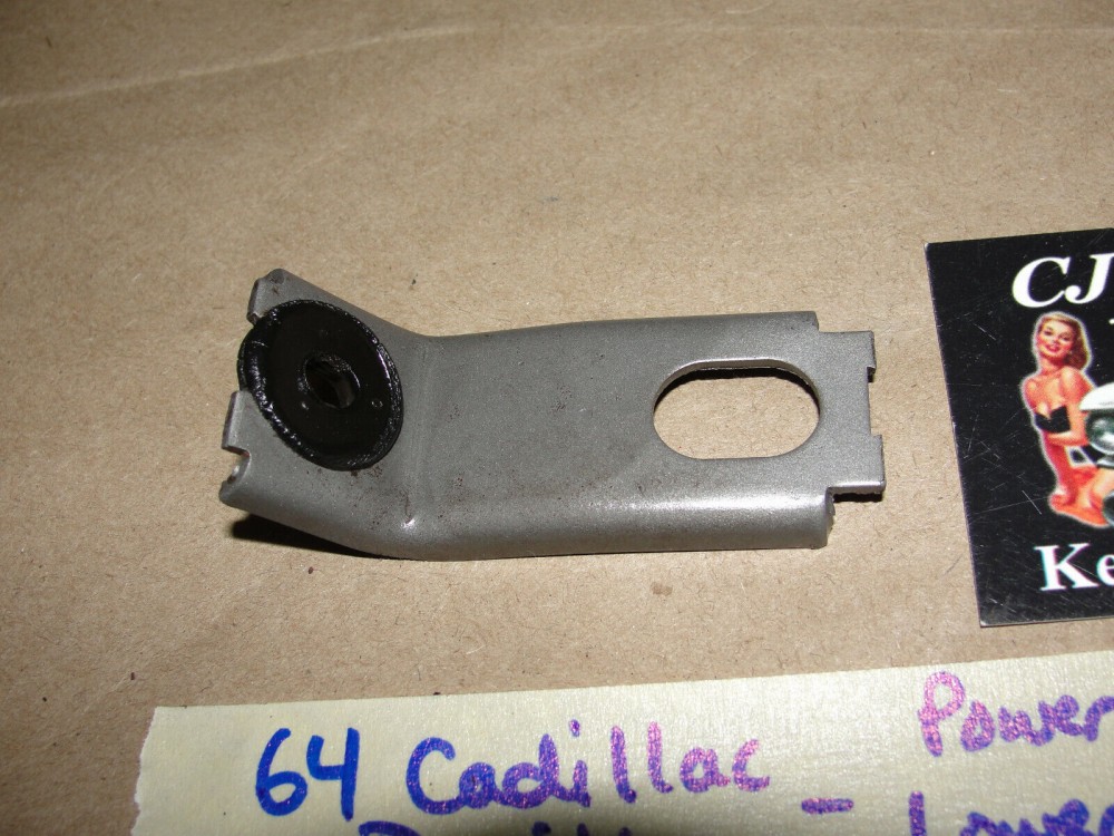 OEM 1963 1964 Cadillac Deville Eldorado Fleetwood POWER ANTENNA LOWER MOUNTING BRACKET #1479301 - Image 2