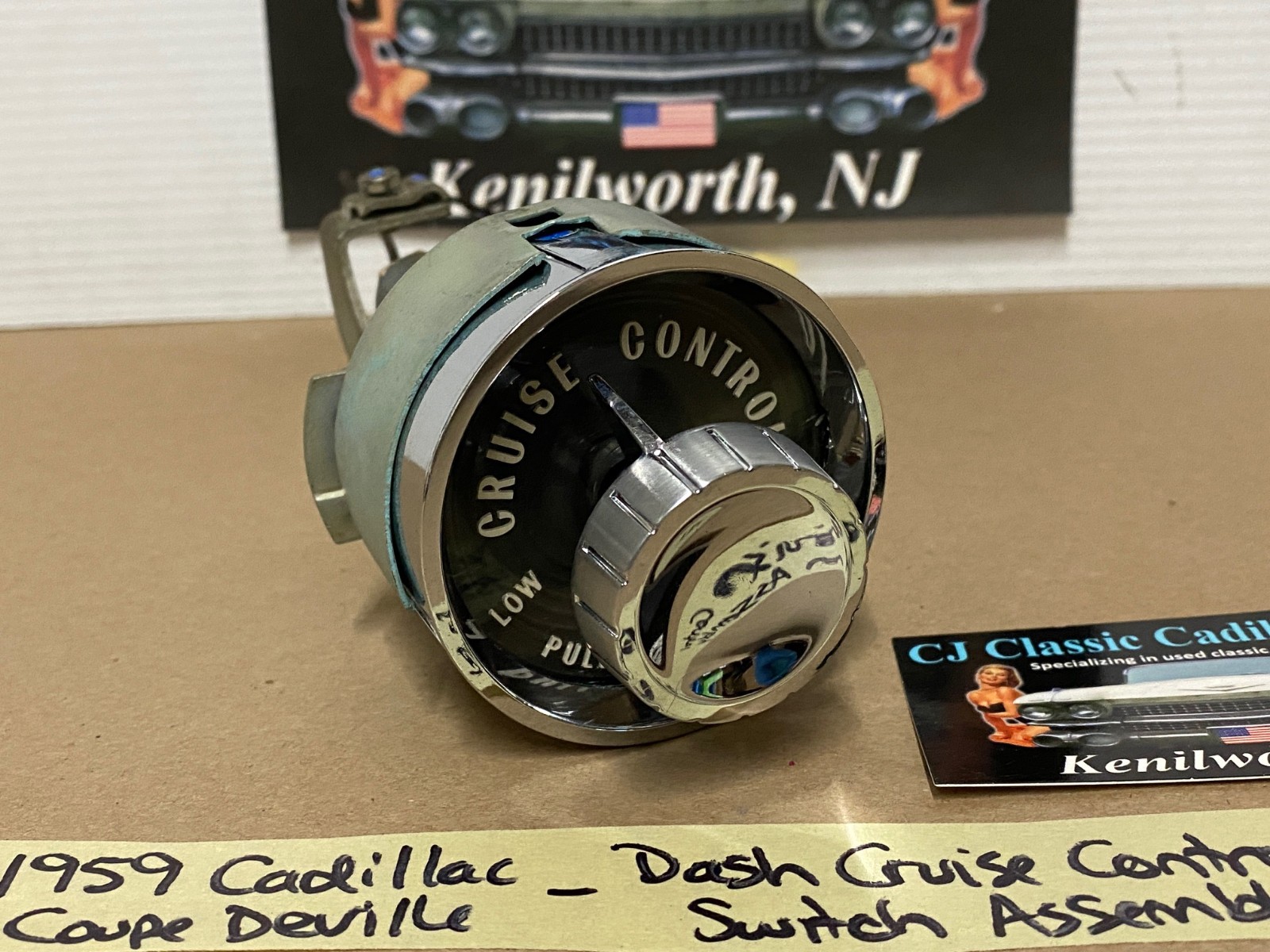 OEM 1959 1960 Cadillac Deville Eldordo Fleetwood DASH CRUISE CONTROL SWITCH BEZEL LENS KNOB ASSEMBLY #1998696/#1473430/#3511902 - Image 2