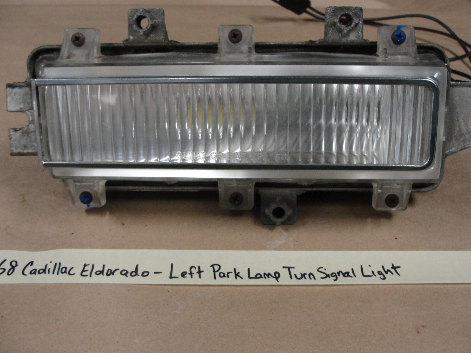 OEM 1968 1969 Cadillac Eldorado LEFT FRONT FENDER PARK LAMP CORNER TURN SIGNAL LIGHT #5960169 - Image 2