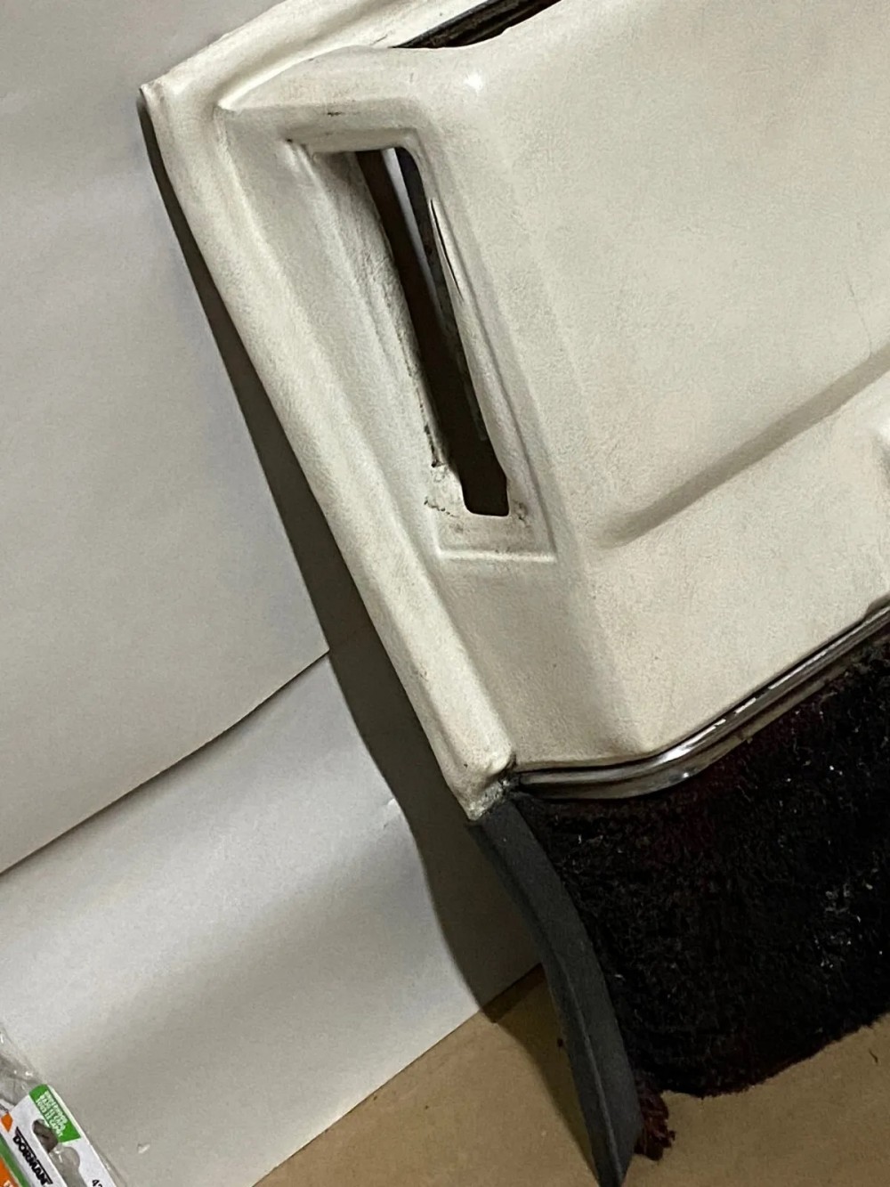 OEM 1971 1972 1973 1974 1975 1976 Cadillac Eldorado Convertible RIGHT REAR LOWER QUARTER DOOR PANEL TRIM ARM REST - Image 2