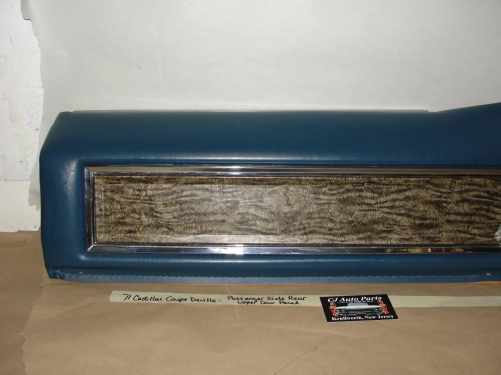 OEM 1971 1972 Cadillac Coupe Deville Calais Coupe RIGHT SIDE REAR UPPER QUARTER DOOR PANEL TRIM - Image 2