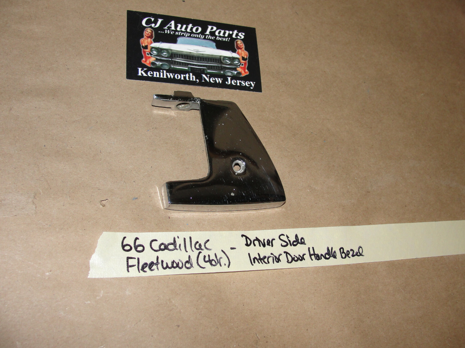 OEM 1965 1966 Cadillac Fleetwood Deville LEFT DRIVER SIDE FRONT INTERIOR DOOR HANDLE BEZEL TRIM #4489745 - Image 2