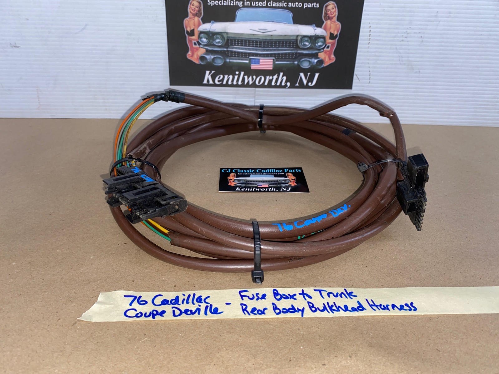 OEM 1974 1975 1976 Cadillac Deville Fleetwood Calais FUSE BOX TO TRUNK REAR BODY BULKHEAD TAIL LIGHT WIRE HARNESS CONNECTOR #9640425 - Image 16