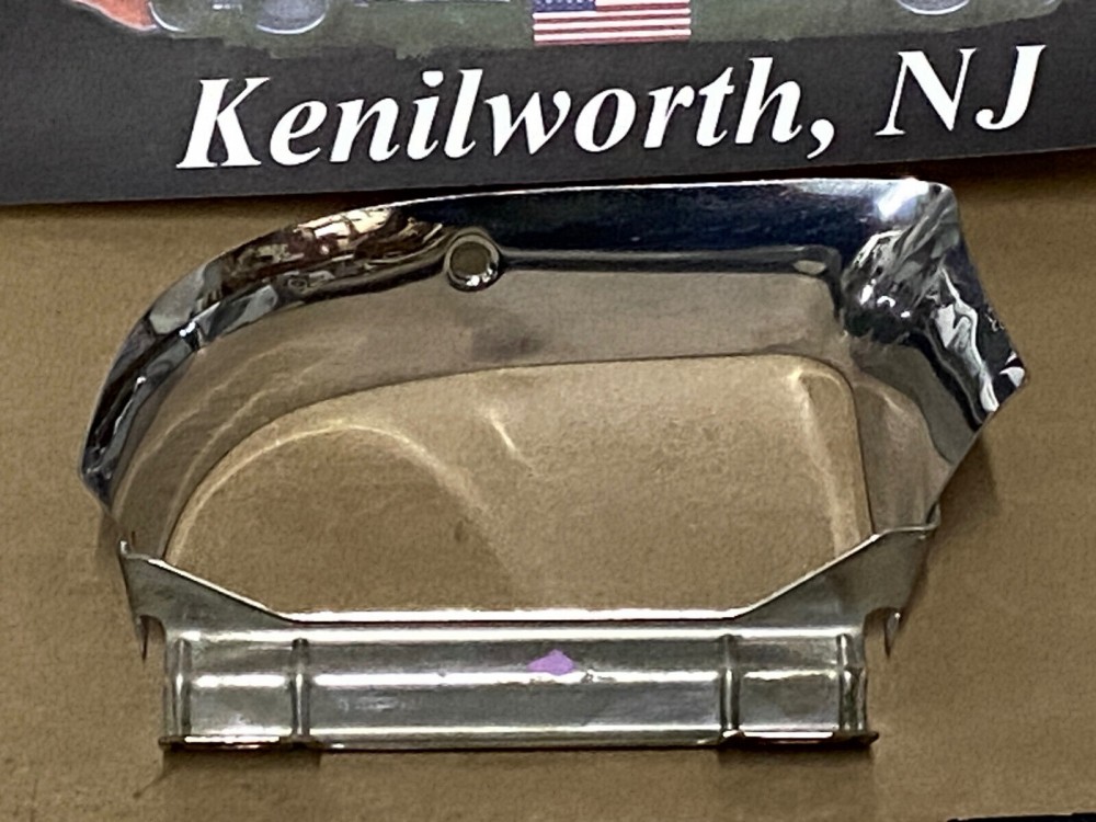 OEM 1960 Cadillac Eldorado Deville Fleetwood RIGHT PASSENGER SIDE INNER PARKING LIGHT LAMP BEZEL TRIM - Image 2
