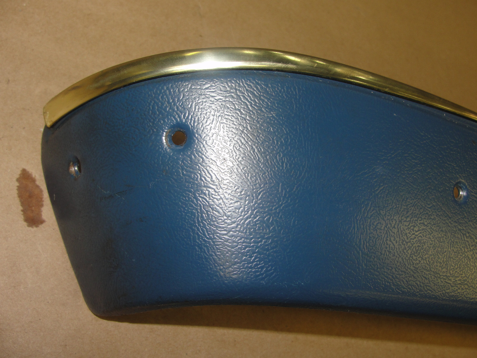 OEM 1971 1972 1973 1974 1975 1976 Cadillac Deville Eldorado Fleetwood Calais LEFT SIDE FRONT POWER BENCH SEAT SWITCH LOWER TRIM - Image 2