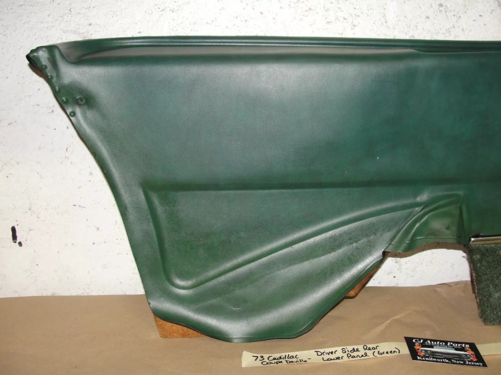 OEM 1971 1972 1973 Cadillac Coupe Deville Calais 2 Door LEFT DRIVER SIDE REAR LOWER DOOR QUARTER PANEL TRIM - Image 2