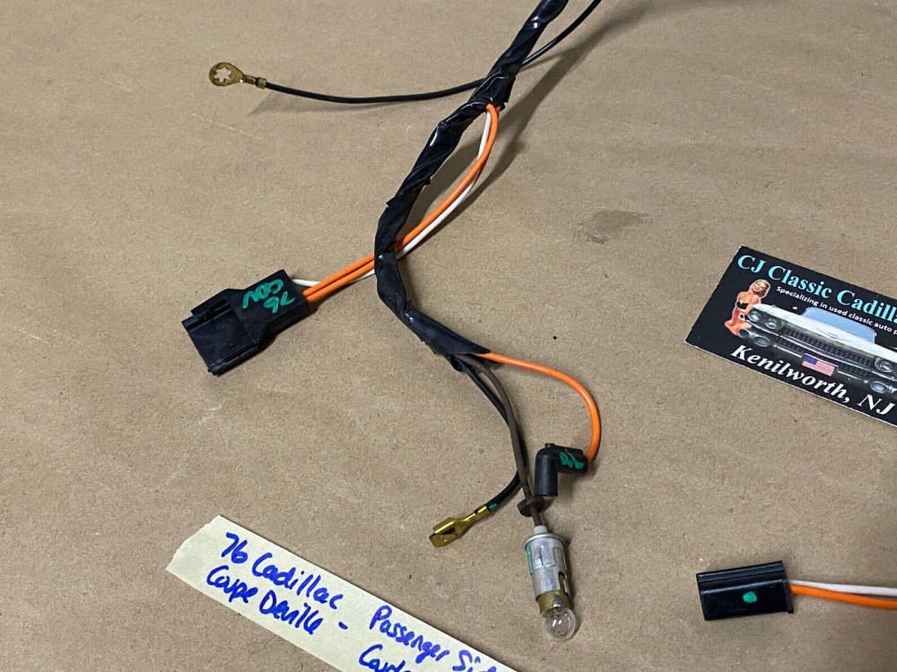 OEM 1975 1976 Cadillac Deville Eldorado Fleetwood Calais RIGHT FRONT DOOR COURTESY LIGHT & ASHTRAY LIGHTER WIRE HARNESS #9735905 - Image 2