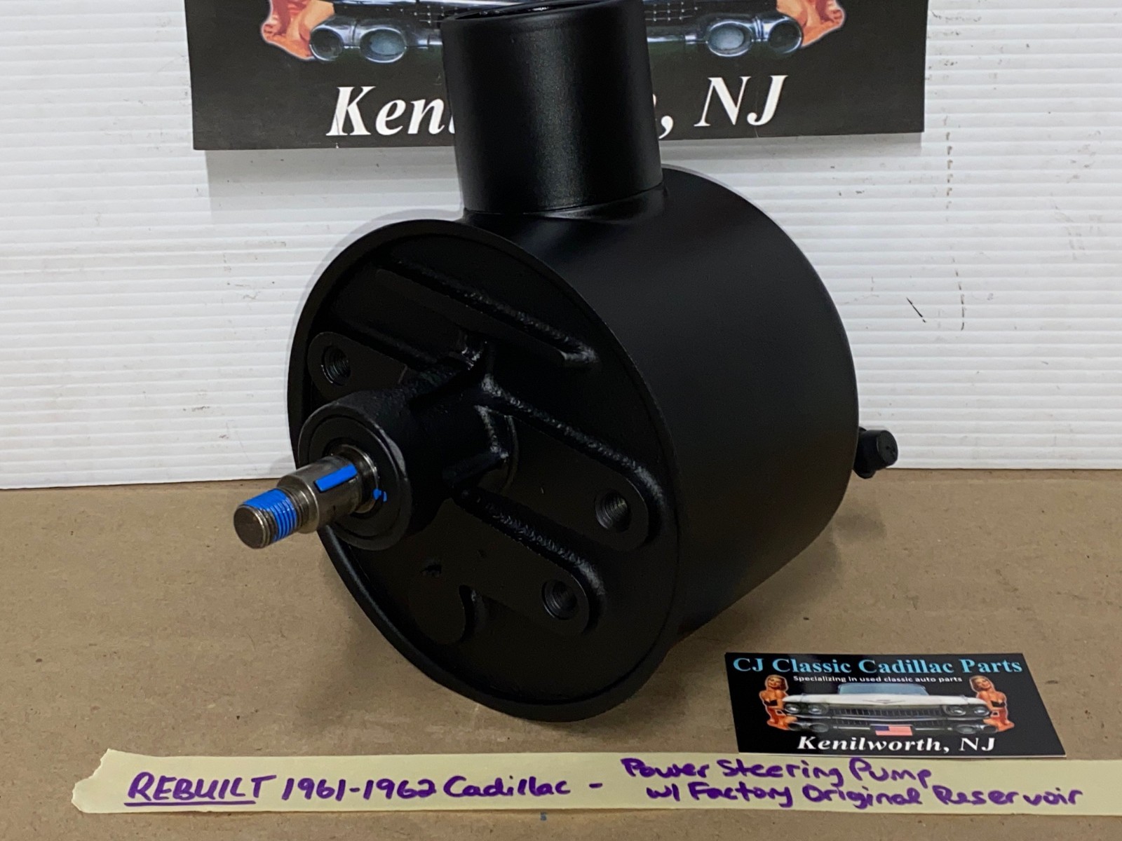 REBUILT 1961-1962 CADILLAC DEVILLE ELDORADO FLEETWOOD POWER STEERING PUMP WITH FACTORY ORIGINAL RESERVOIR - Image 2