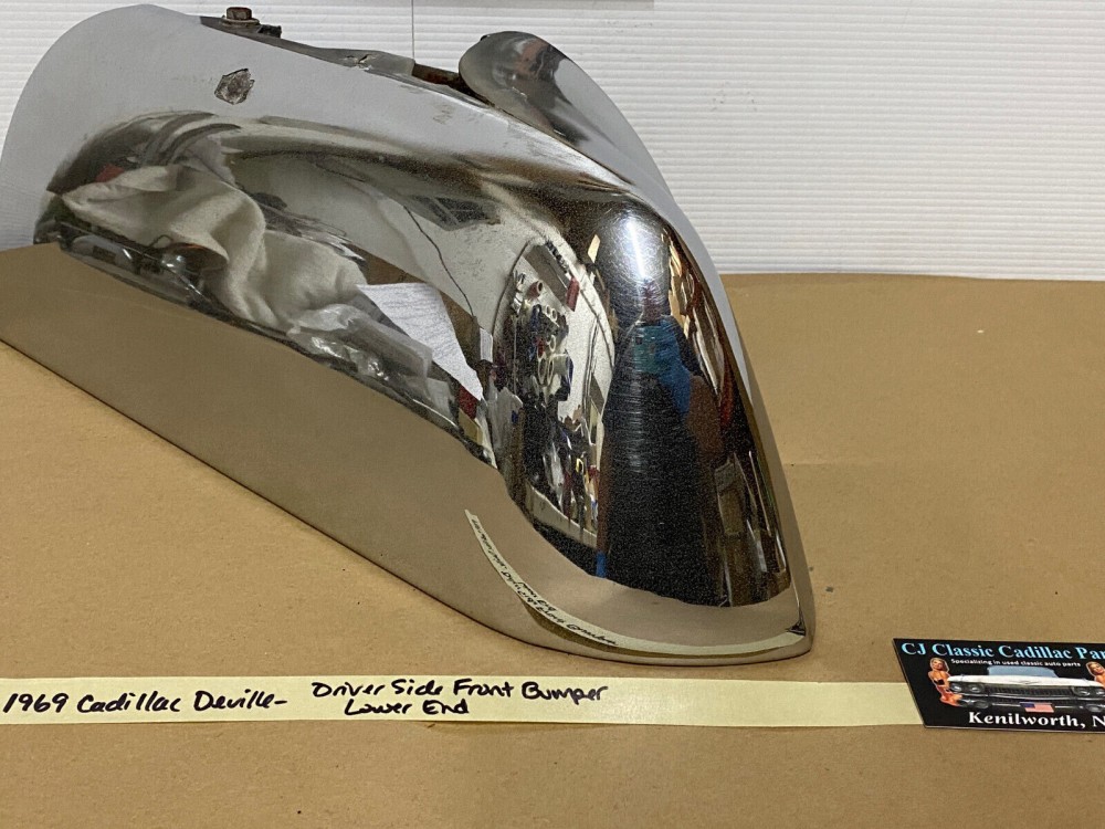 OEM 1969 1970 Cadillac Deville Calais Fleetwood LEFT DRIVER SIDE LOWER FRONT BUMPER END #3514862 - Image 2