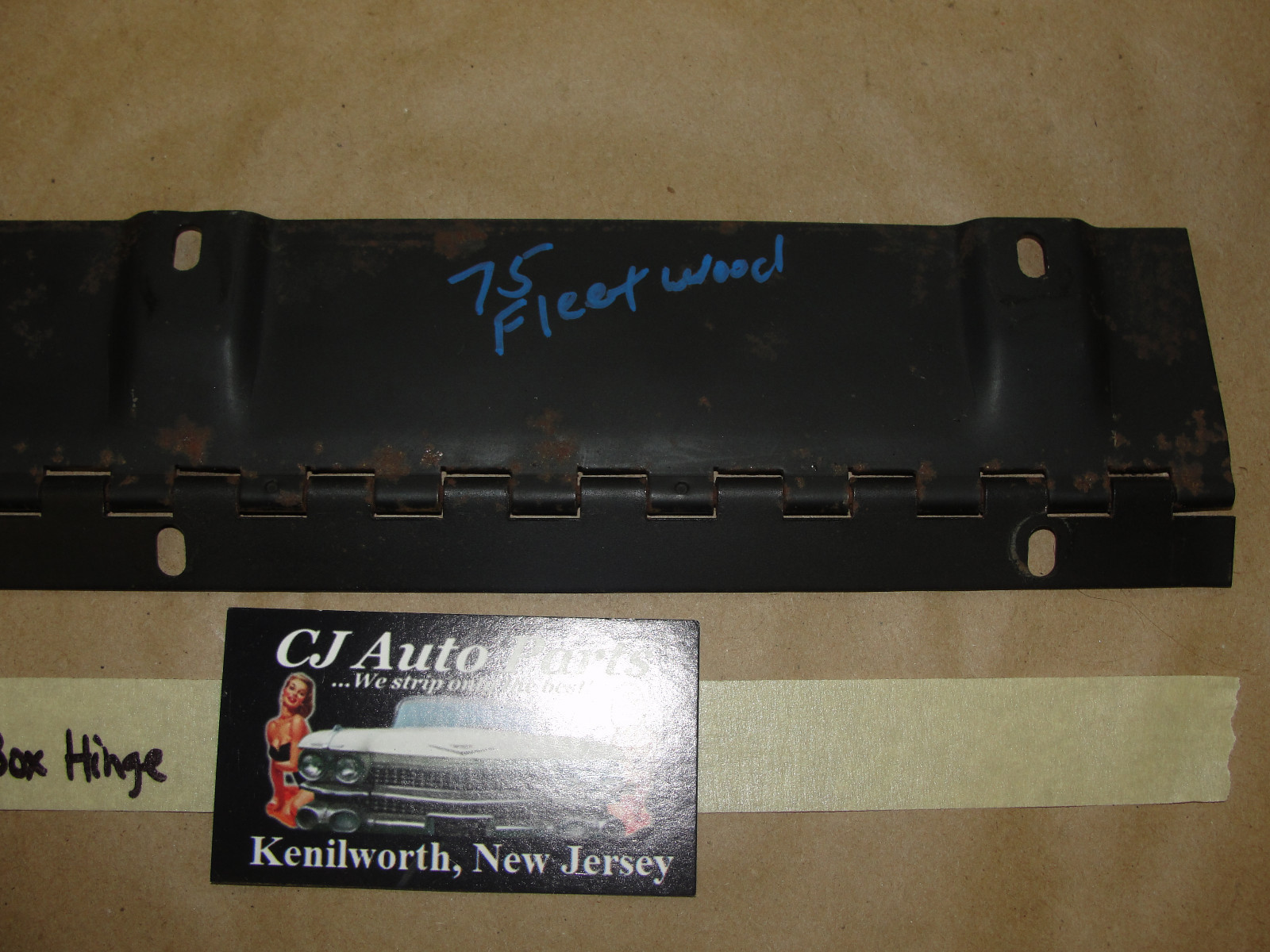 OEM 1974 1975 1976 Cadillac Fleetwood Deville Calais 1974 1975 1976 1977 1978 Eldorado DASH GLOVE BOX GLOVEBOX HINGE #1602776 - Image 3