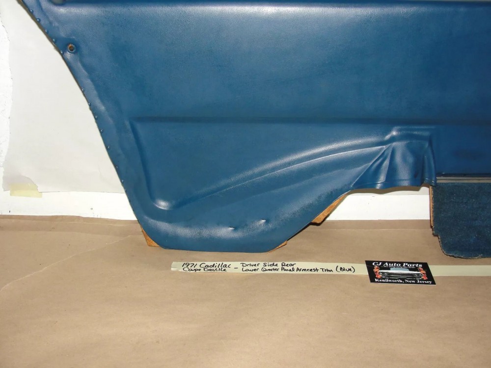 OEM 1971 1972 1973 Cadillac Coupe Deville Calais 2 Door LEFT DRIVER SIDE REAR LOWER DOOR QUARTER PANEL ARMREST - Image 3
