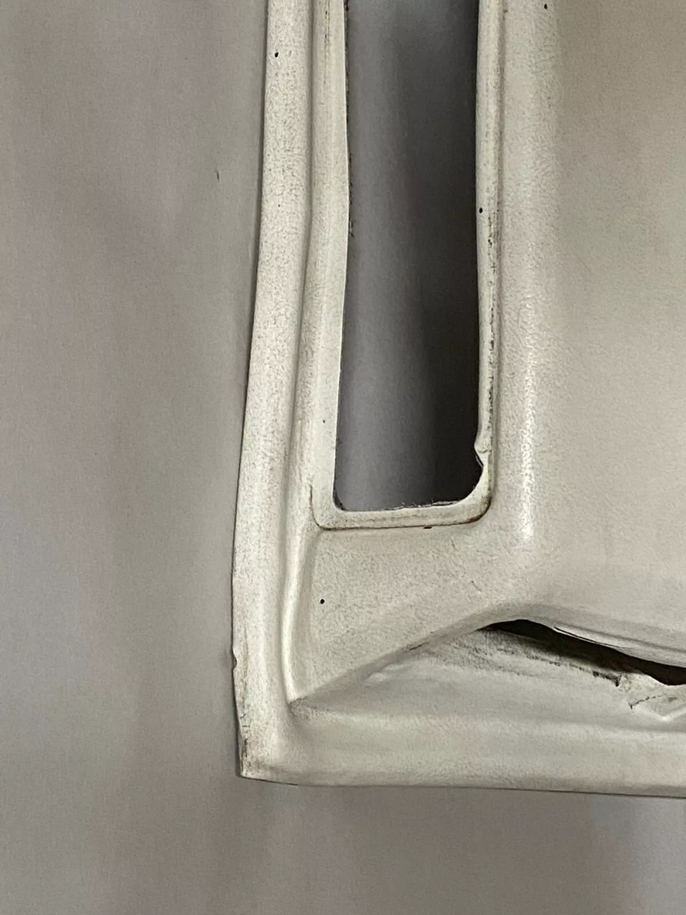 OEM 1971 1972 1973 1974 1975 1976 Cadillac Eldorado Convertible RIGHT REAR LOWER QUARTER DOOR PANEL TRIM ARM REST - Image 3
