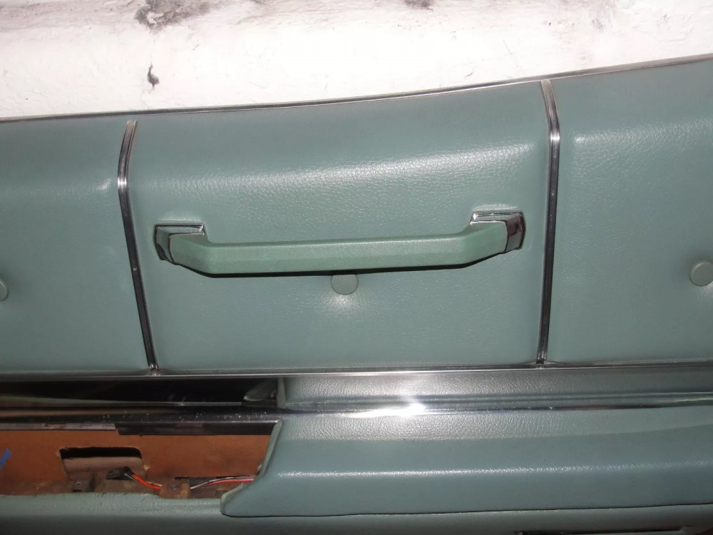 OEM 1967 Cadillac Sedan DeVille Calais Fleetwood 4 Door RIGHT PASSENGER SIDE REAR DOOR PANEL ARM REST TRIM - Image 3
