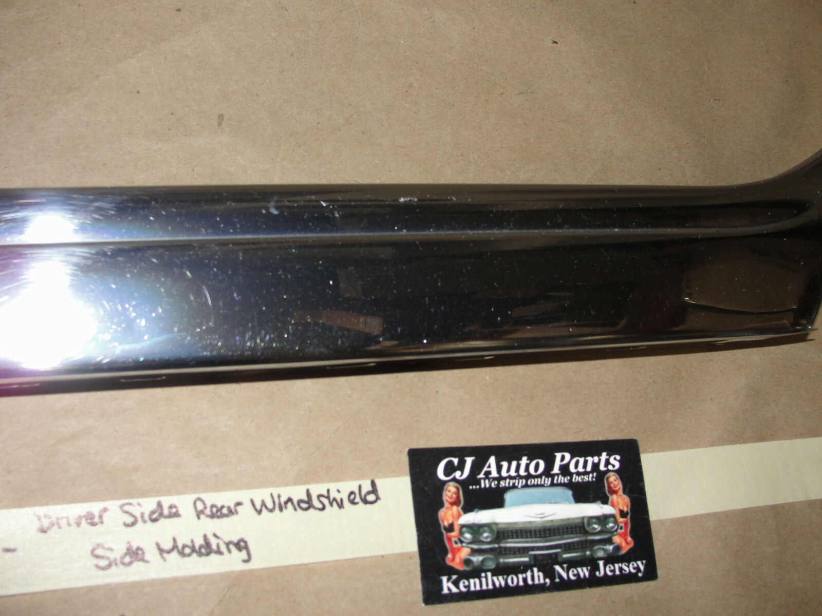OEM 1960 Cadillac Sedan Deville Flat Top LEFT REAR WINDSHIELD WINDOW MOLDING TRIM #3631564 - Image 3