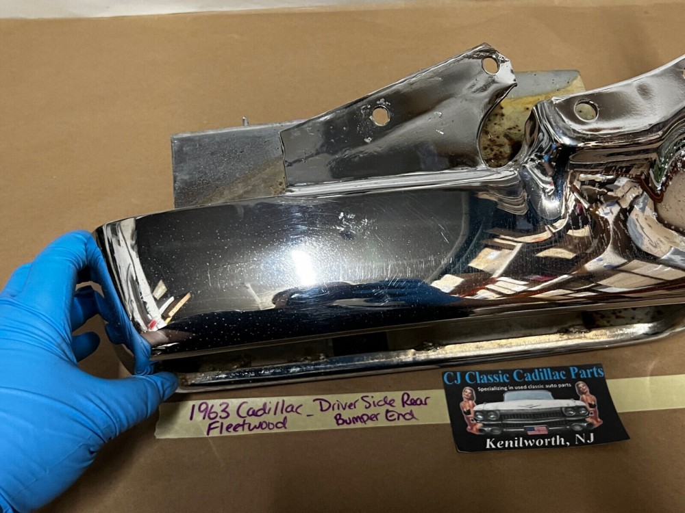 OEM 1963 Cadillac Fleetwood Deville Eldordo LEFT DRIVER SIDE REAR BUMPER END TAIL LIGHT HOUSING #3512757 - Image 2