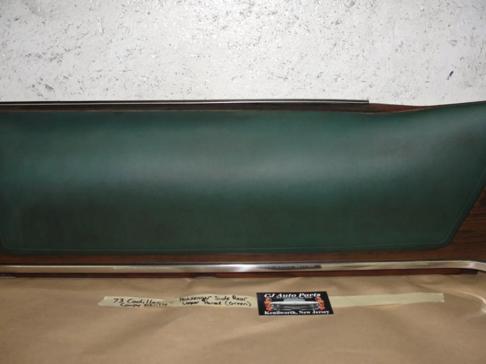 OEM 1973 Cadillac Coupe Deville Calais 2 Door RIGHT PASSENGER SIDE REAR UPPER DOOR QUARTER PANEL TRIM - Image 3