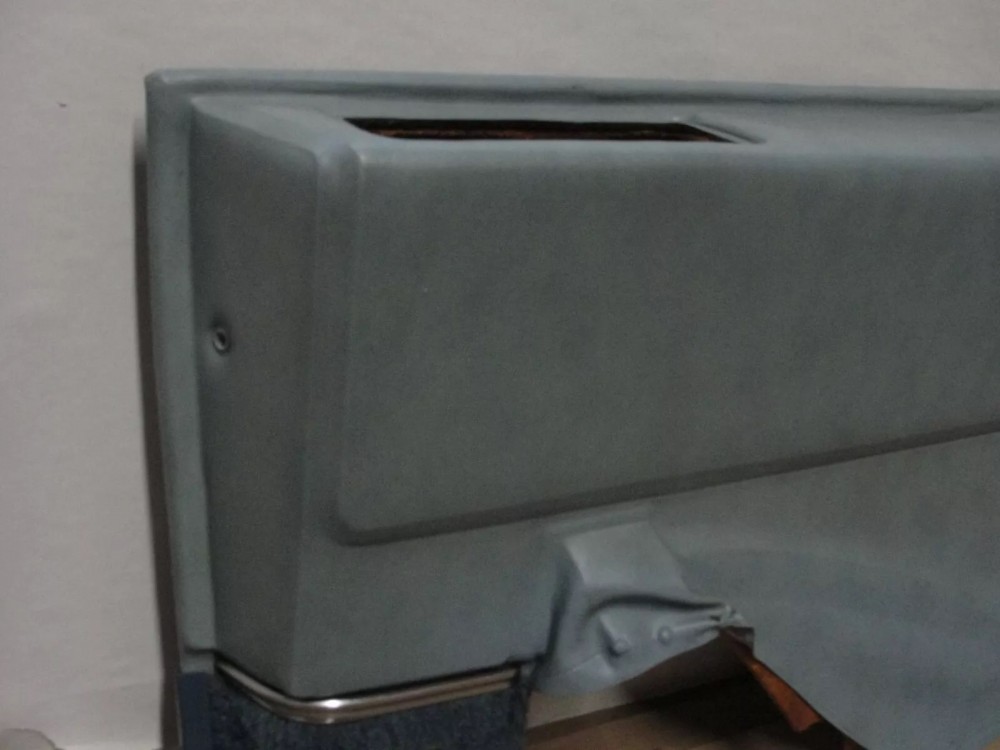 OEM 1971 1972 1973 1974 1975 1976 1977 1978 Cadillac Eldorado HardTop RIGHT PASSENGER SIDE REAR LOWER QUARTER DOOR PANEL TRIM - Image 3