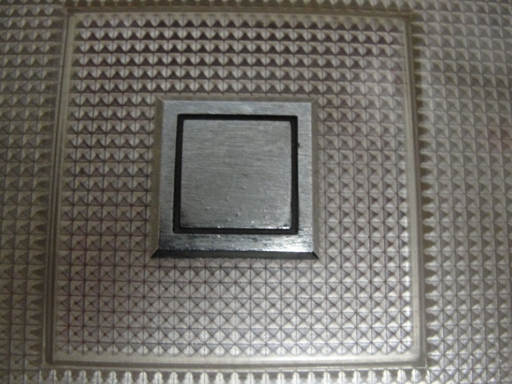 1977 1978 1979 1980 1981 1982 1983 1984 1985 1986 1987 1988 19989 1990 1991 1992 Cadillac Fleetwood Deville RWD Door Panel Courtesy Light Lens Emblem Cover - Image 3