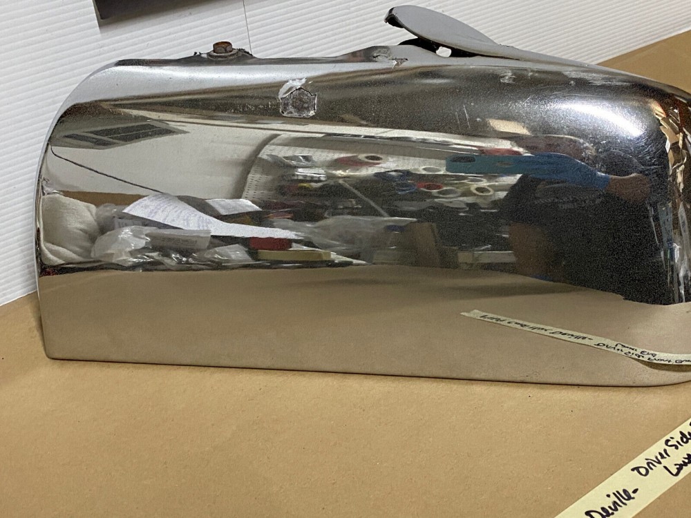 OEM 1969 1970 Cadillac Deville Calais Fleetwood LEFT DRIVER SIDE LOWER FRONT BUMPER END #3514862 - Image 3